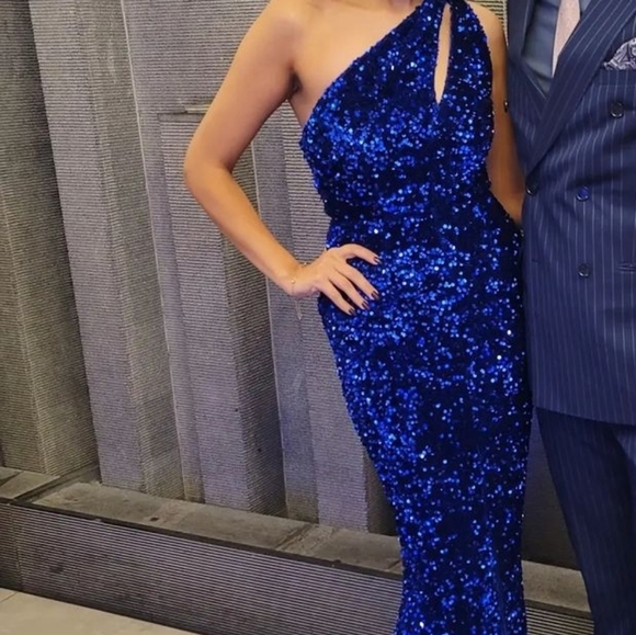 Abyss by Abby dress/gown - Picture 2 of 2